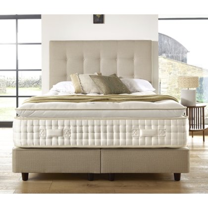 Mardi Gras True Edge Deep Divan Set